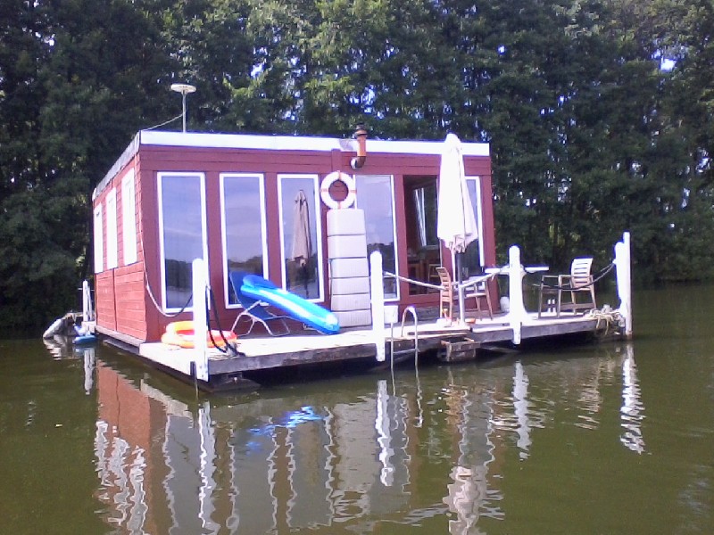 Hausboot auf dem Netzener See - Liegeplatz frei wählbar!