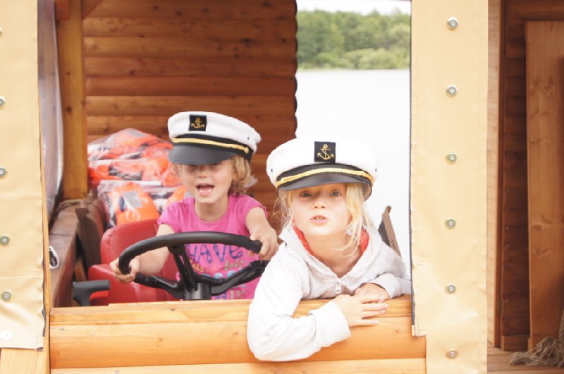 Floßboot-Urlaub auf dem Schweriner See - erleben!