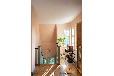 Landhaus-Villa am Fluss mit Steg und Boot