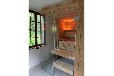 Landhaus-Villa am Fluss mit Steg und Boot