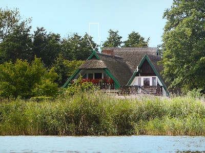 Ferienwohnung am Barther Bodden mit Boot