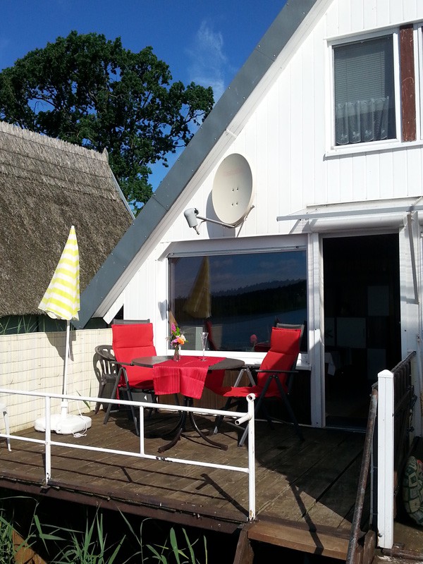 Reetdach Bootshaus am Rätzsee in Traumlage! Inkl. Ruderboot & großem Panoramafenster - Süd-Westseite bei Mirow