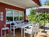 Großes Meer Ferienhaus mit Boot in Ostfriesland