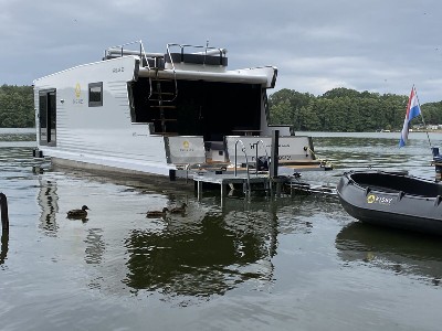 Hausboot mit Sauna in Brandenburg