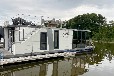 Urlaub Hausboot festliegend am Granzower See mit E-Motorboot & Klimanlage